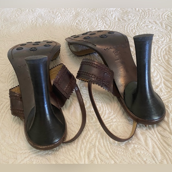Via Spiga Dark Brown Leather High Heel Sandal, made in Italy. Size 9. - Picture 8 of 11